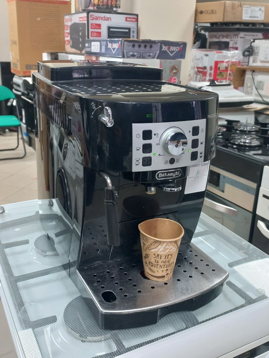 Кофемашина DELONGHI Magnifica S ECAM22.112.B

182 отзыва