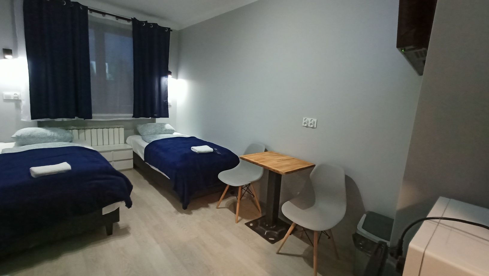 Pokoje z łazienkami, kwatery, noclegi