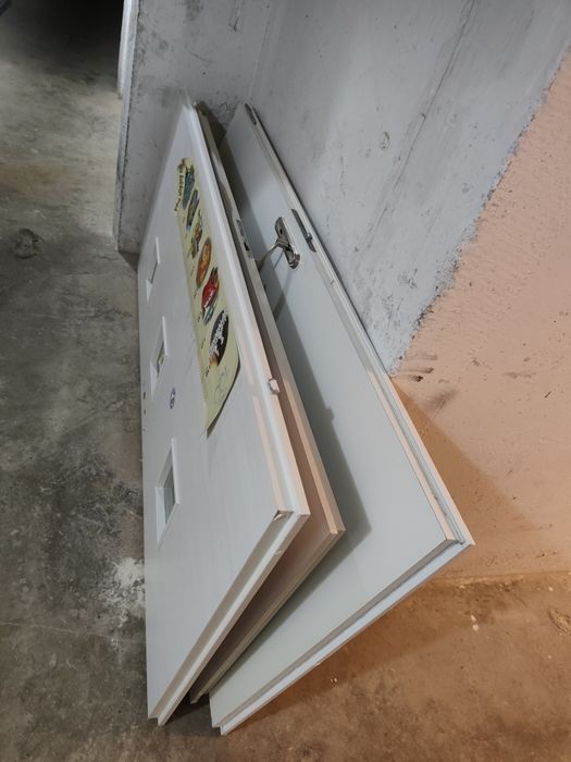 Drzwi na działkę za darmo oddam