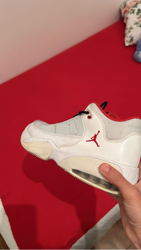 Jordan Max Aura 3