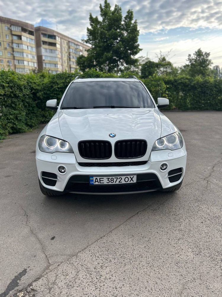 BMW X 5 продам в дуже гарному стані