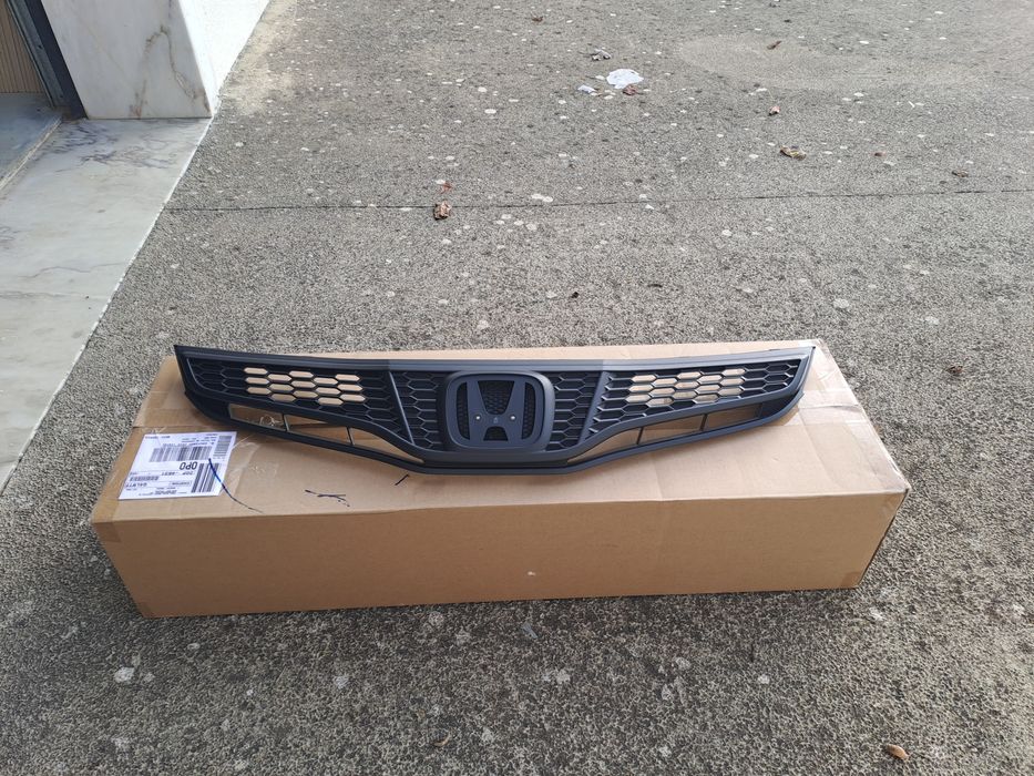 Grelha da frente original Honda Jazz 2011