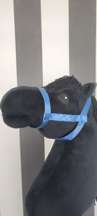 Hobby Horse koń kary / czarny A3/A4 + kantar