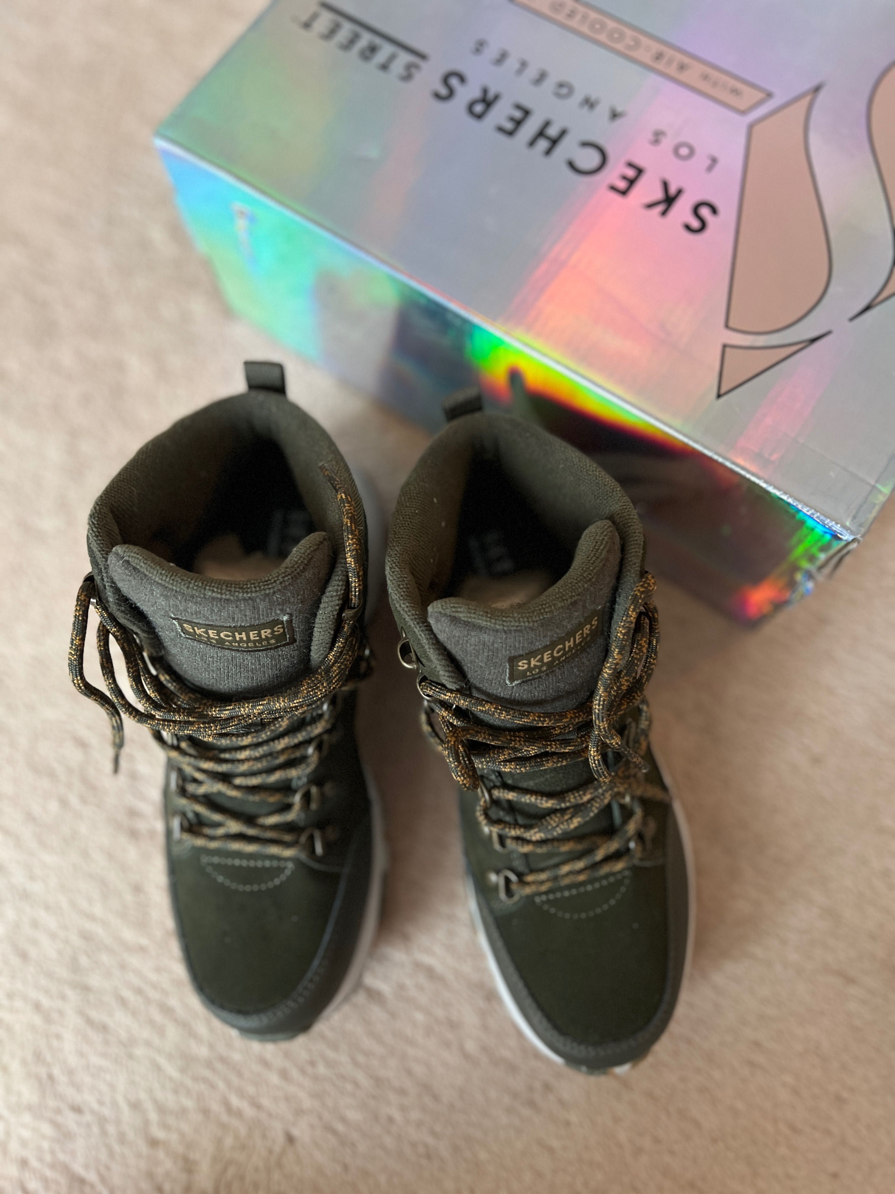 Жіночі черевики skechers / оригінальні черевики skechers 37,5 р