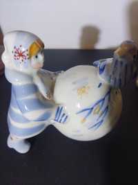 Figurka porcelanowa(uszkodzony nosek)