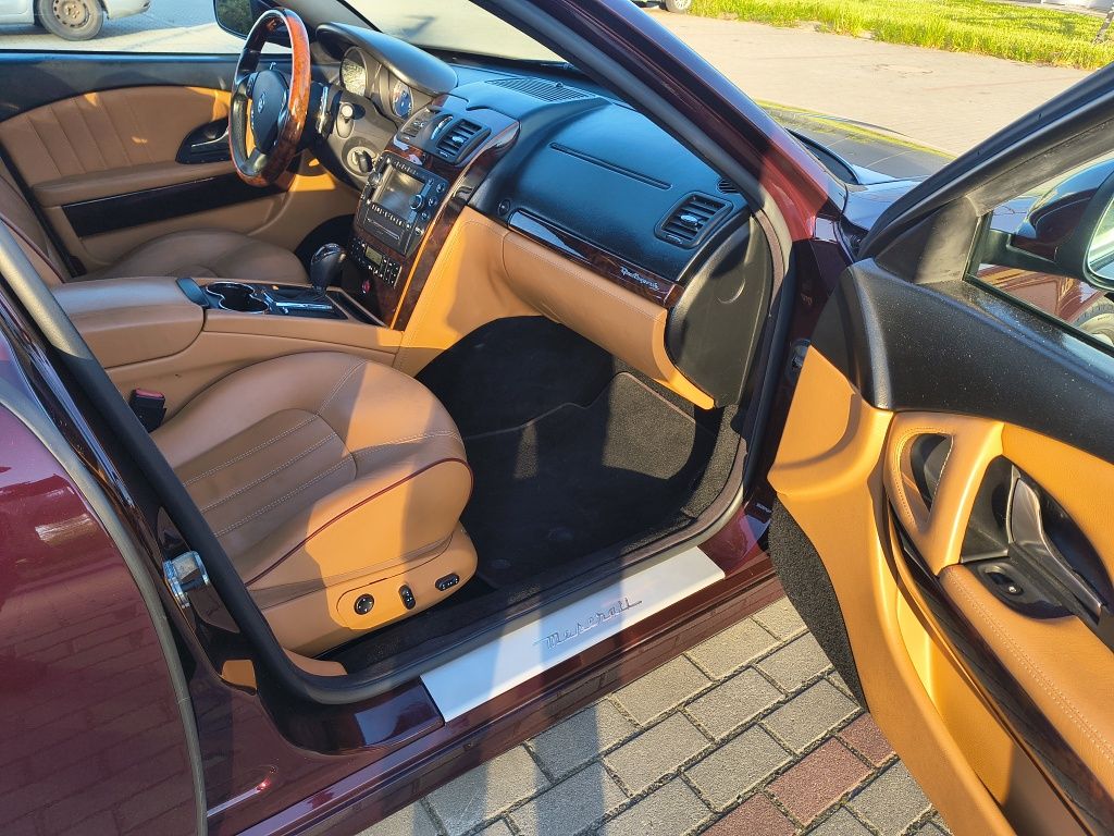 Maserati Quattroporte V lift 4.2 V8 automat ZF 2010r silnik Ferrari
