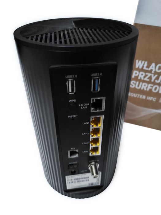 Router Play BOX NET HFC NE6037 – Wi-Fi 6, zasilacz, pudełko, dokumenta
