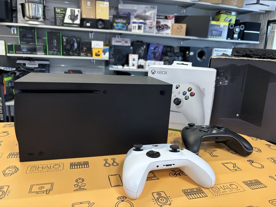 Xbox Series X 1TB SSD, 2x Pad od Lombard Halogsm Łódź