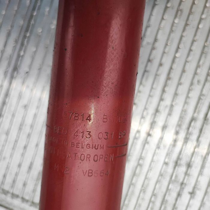 Amortyzator sprężyna Audi A4 B6 2.4 2.5 3.0 V6 Automat Quattro