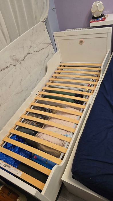 Rama łóżka Ikea Busunge