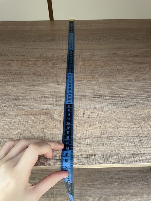 Книжкова шафа вітрина