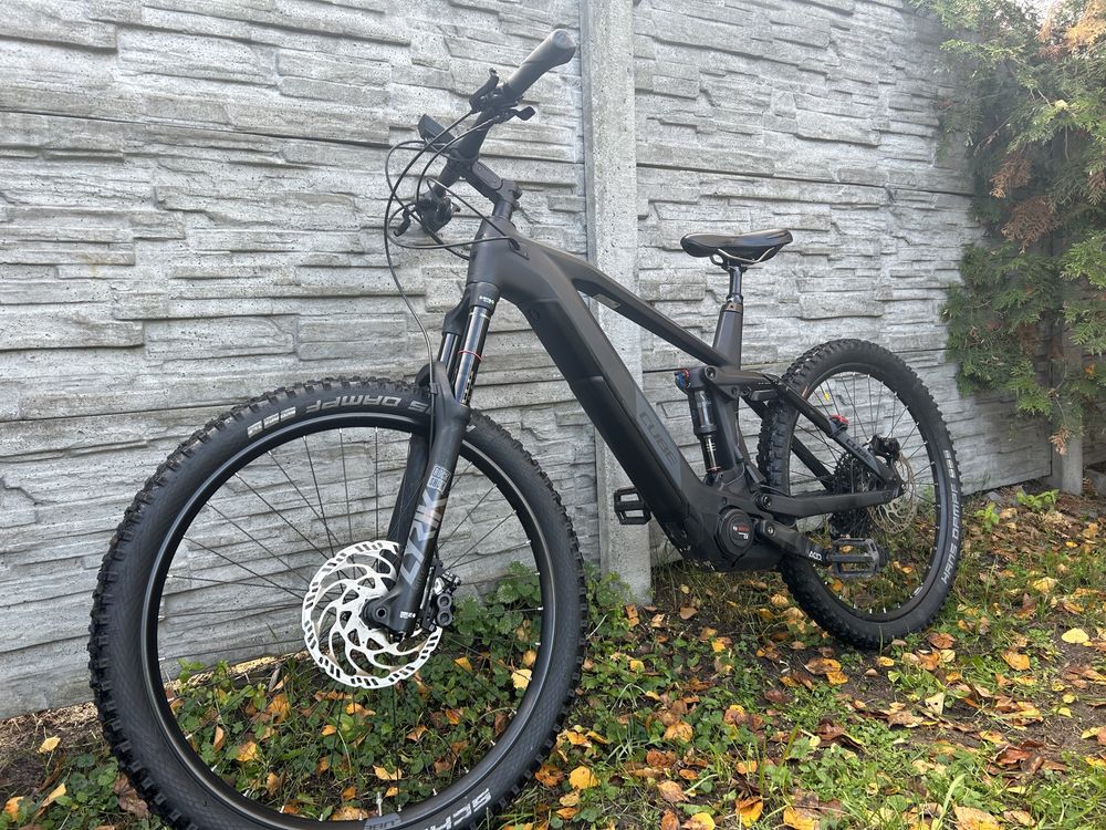 Wynajem E Bike MTB Cube Stereo 160