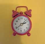 Sprzedam mini budzik wys. 6 cm śr. około 4 cm