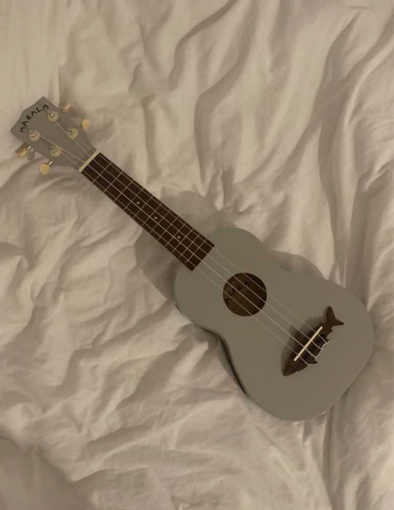 Ukulele firmy makala mk-ss/gry