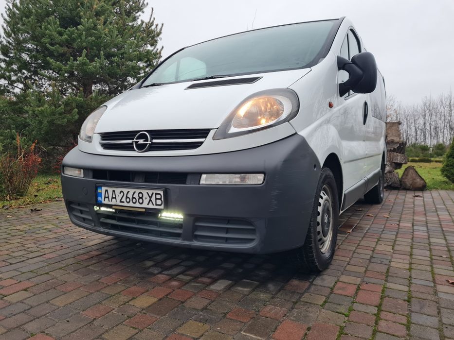 Opel Vivaro 2005