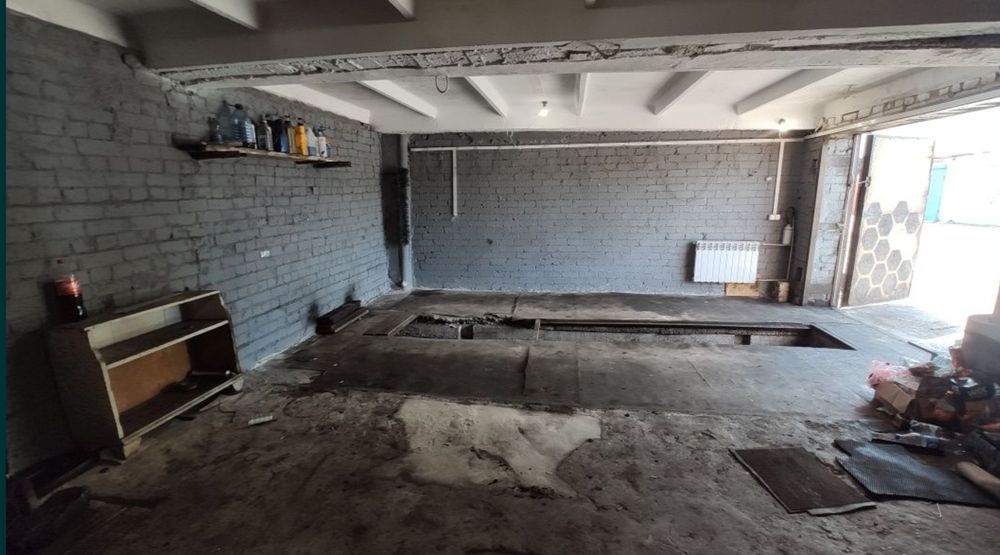 Продам двойной гараж на черной горе г.к. Металлург с арендаторами