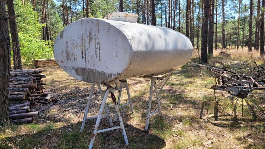 Beczka aluminiowa 2500l zbiornik na wodę deszczówkę mauzer