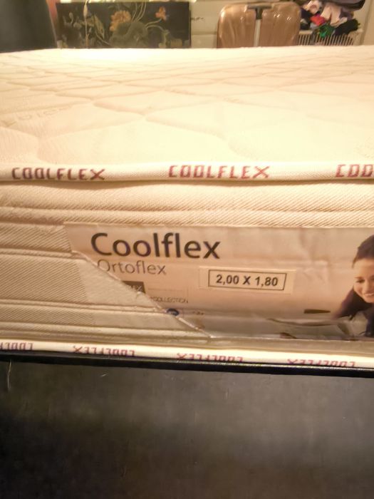 Cama + Colchão 200 x 180 com cabeceira