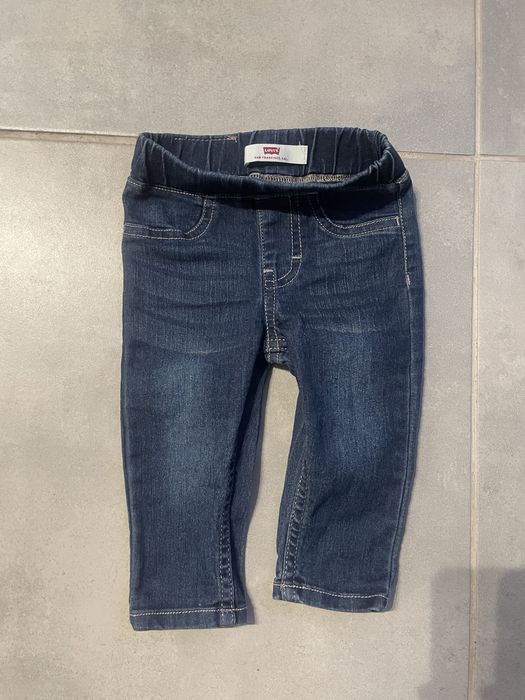 Jeansy Levis 62 cm