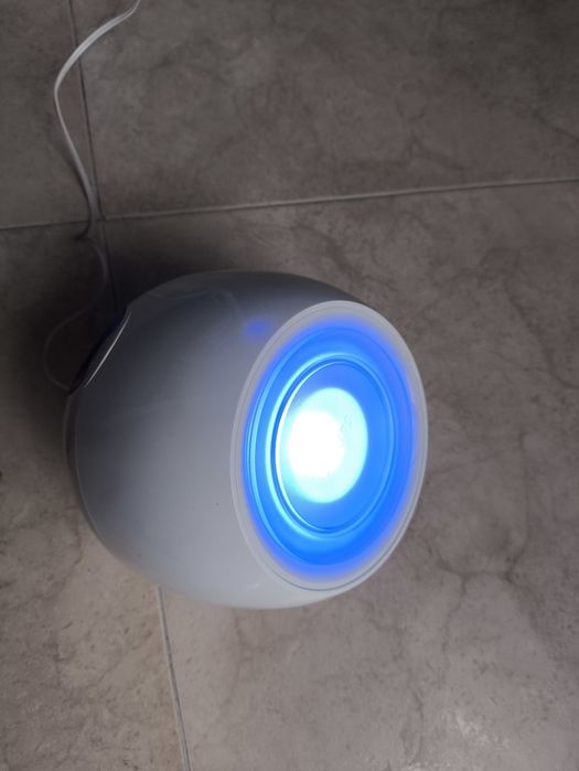 Candeeiro Philips Living Colors leds RGB