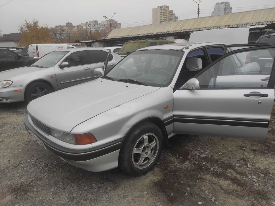 Mitsubishi Galant VI 1988