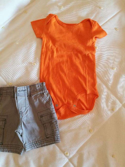 Conjunto calção e tshirt Carters 9 meses