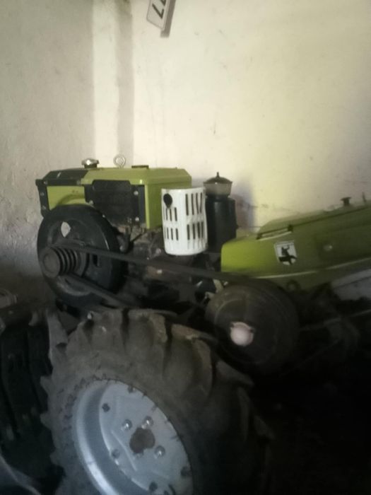 Мотоблок Кентавр + фреза + грунтозацепи