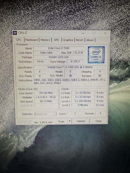 ПК в міні-корпусі Core i3-7100 / 8Gb / 240 SSD