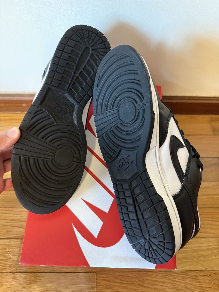 Nike Dunk Low Retro - tamanho 43