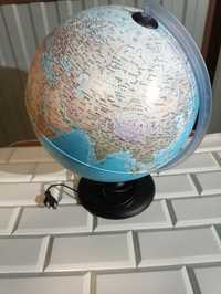 Globus z podświetleniem