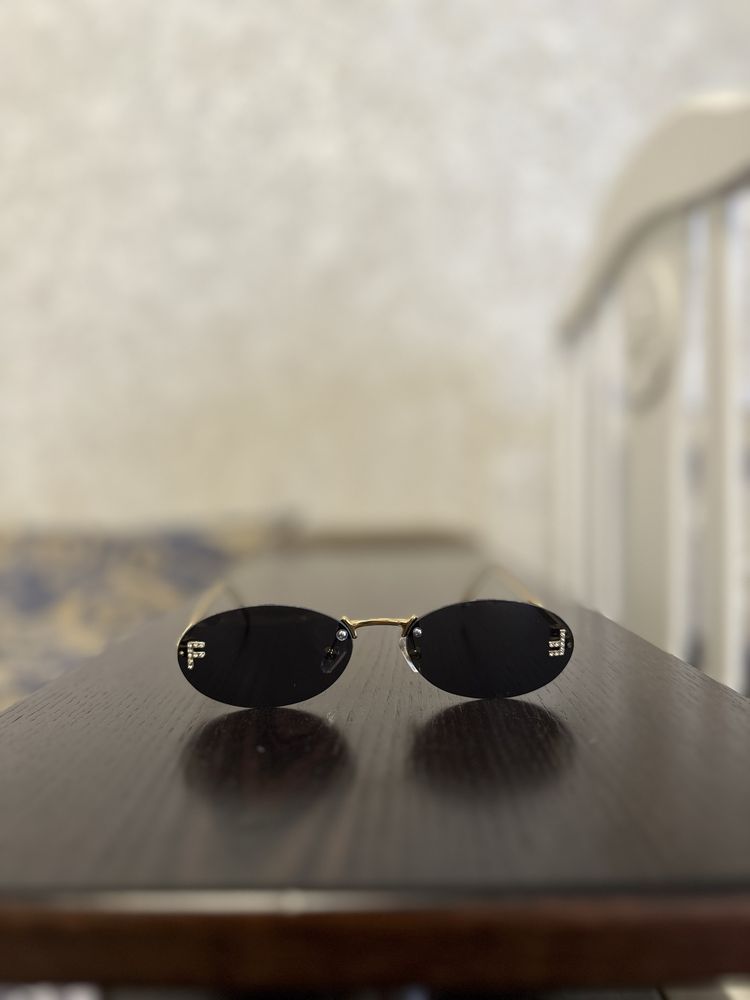 Сонцезахисні окуляри жіночі 2024