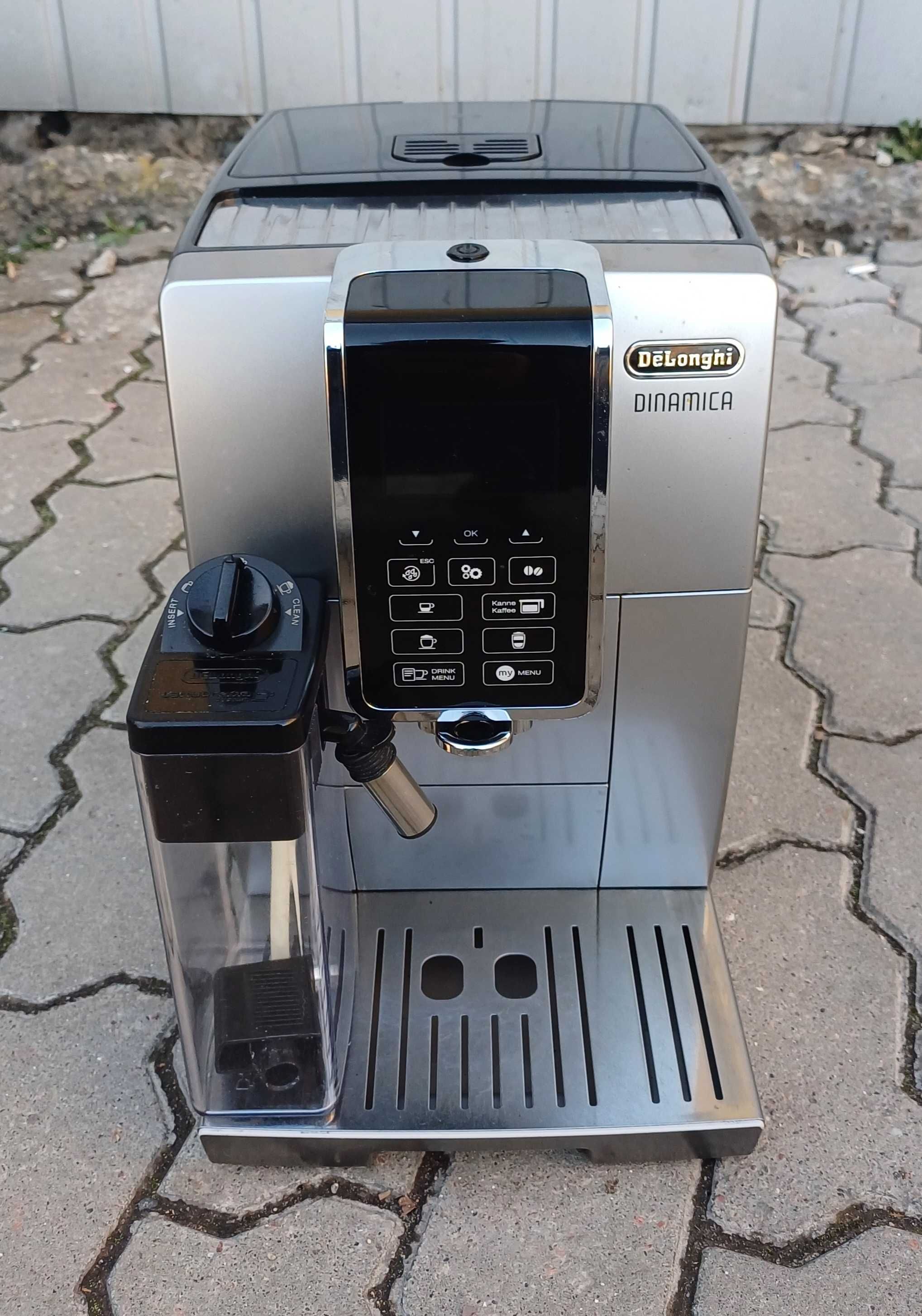 Кавомашина DELONGHI Dinamica ECAM 354.55 SB латте капучино  молочник