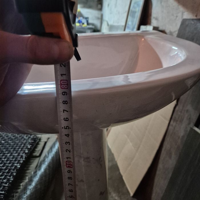 Раковина на ніжчі