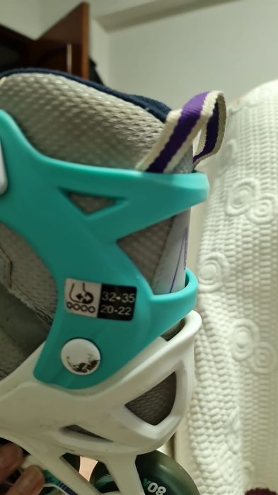 Patins em linha da marca oxelo