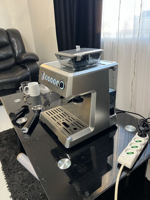 Кавоварка з млином з Німеччини Klarstein GrandPresso 10046665