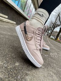 Кросівки nike dunk low se