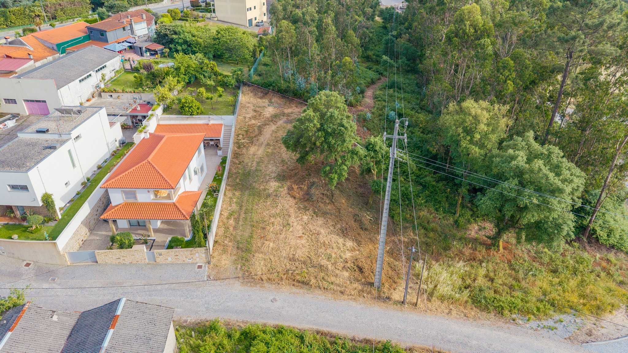 Terreno Rustico em Cruz