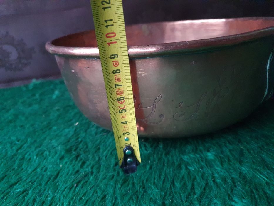 39. Chochla czerpak miedziany