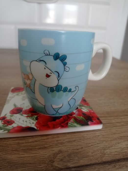 Kubek dinozaur dino