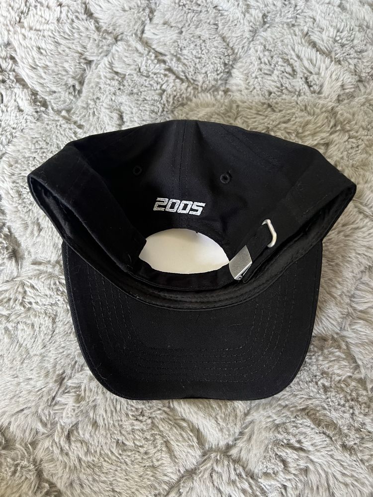 Nowa czarna bawełniana czapka z daszkiem z haftem Dream Boy hat 2005