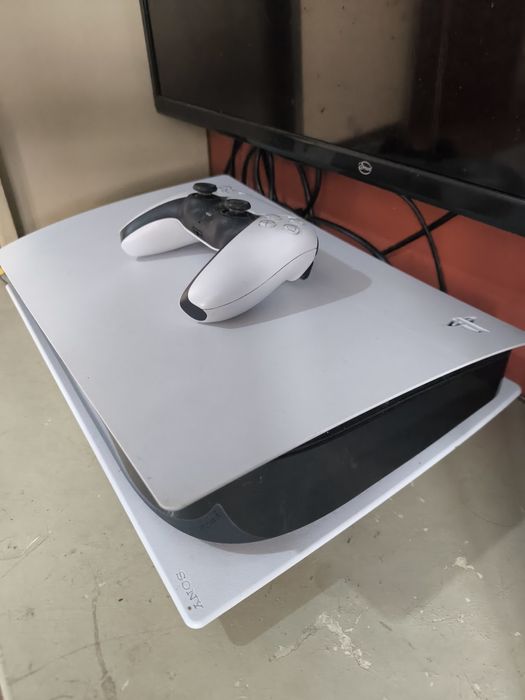 Ps5 como nova + 1 comando