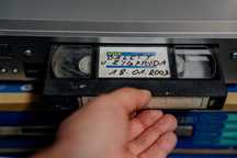 Zgrywanie kaset VHS i inne. Zwiększanie jakości dzięki technologi Ai.
