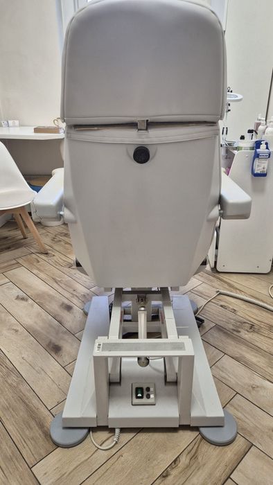 Fotel do pedicure hellmut ruck elektryczny podnośnik