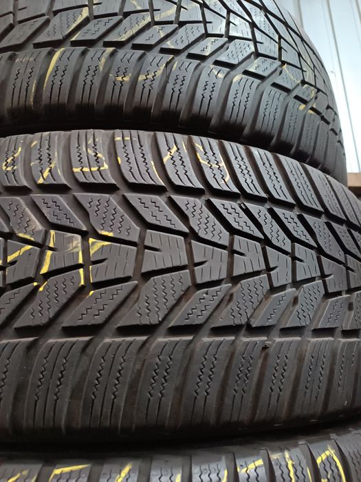 Шини зима Hankook 225/45/19 6mm 2021р. 2шт.