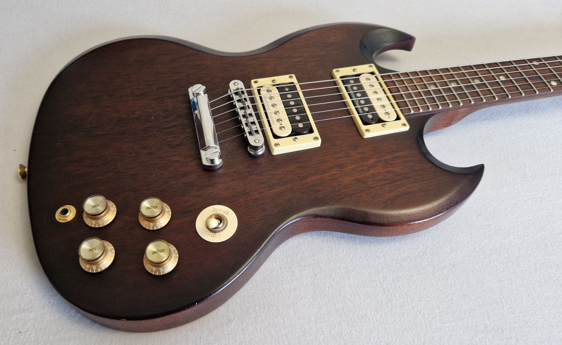 Gibson SGJ Gitara Elektryczna typu SG USA Seymour Duncan Schaller