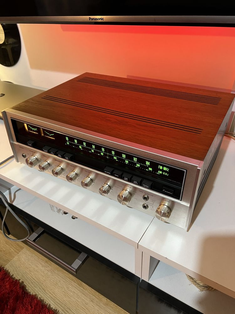 Amplituner Sansui Eight