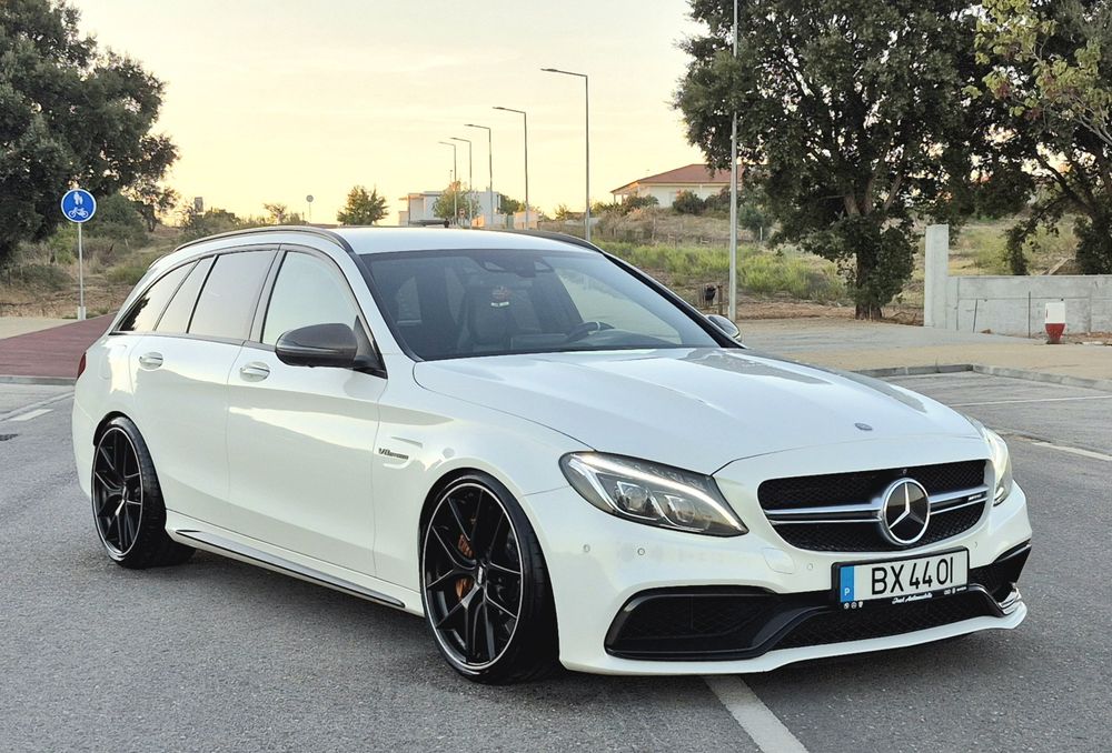 MERCEDES C63S AMG 510 CV V8 4.0 BI_TURBO 2018