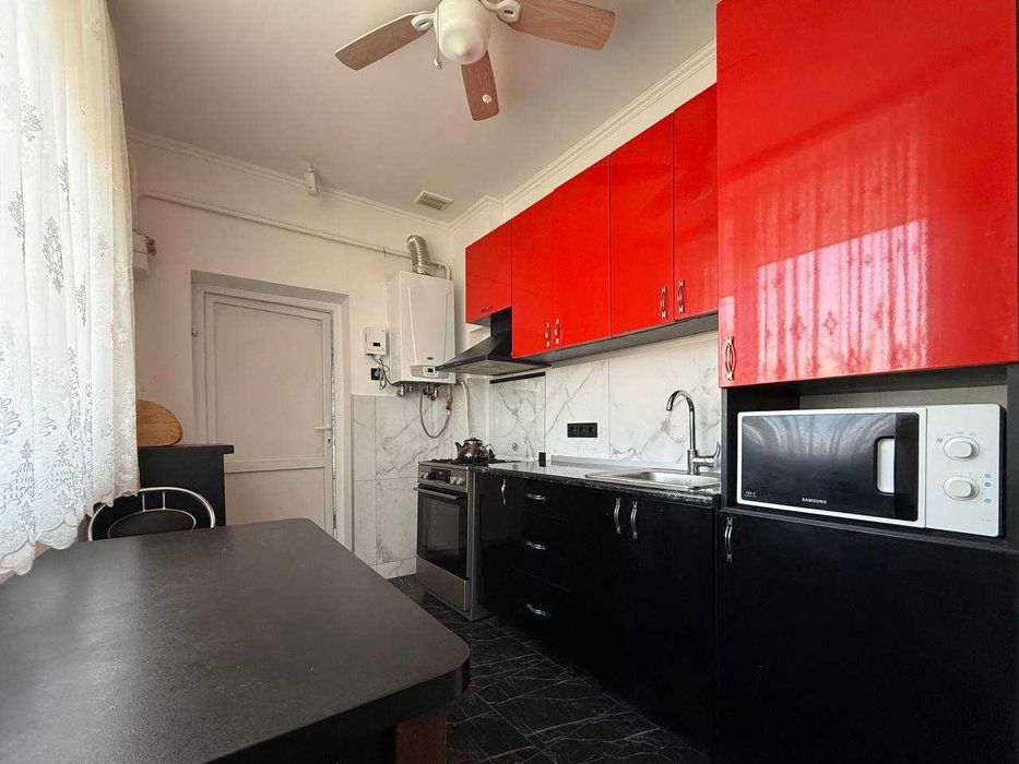 Продається приватний будинок в 5-ти хв. від Івано-Франківська