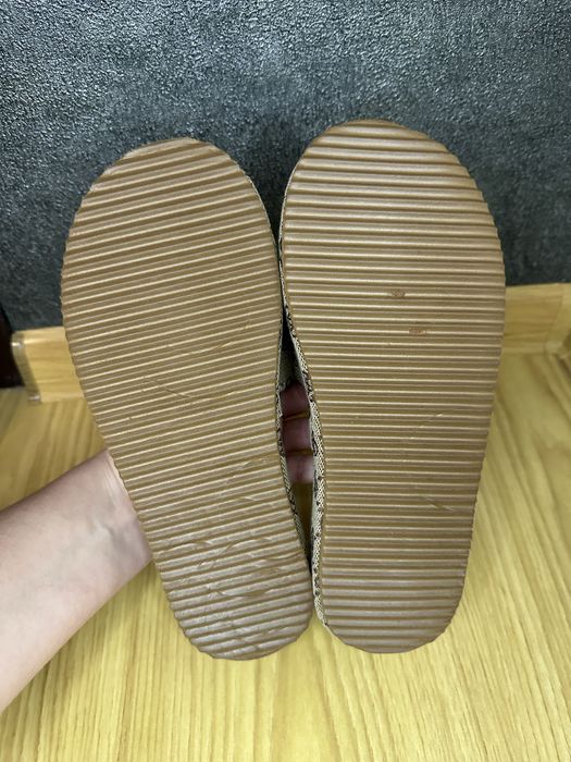 Жіночі шльопанці а-ля Gucci розмір 38