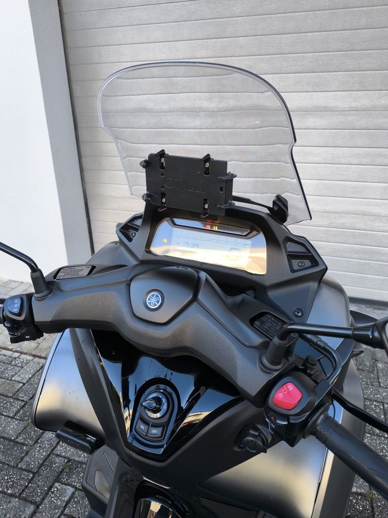 Yamaha Tricity 300